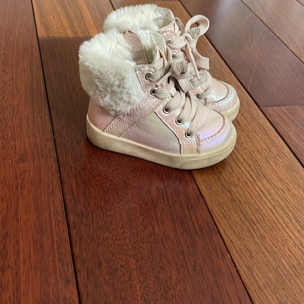 Baby girl high top shoes